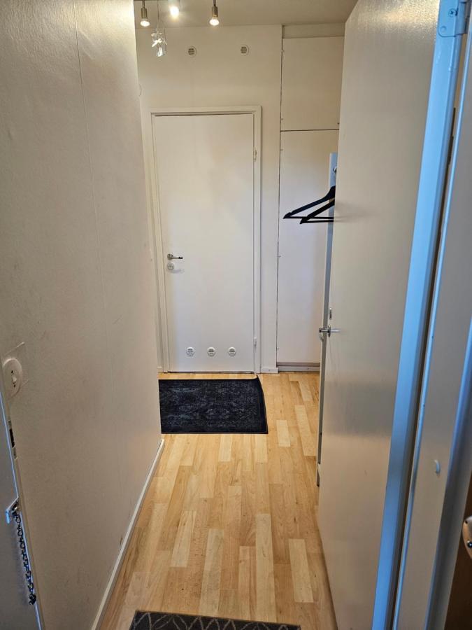 Comfortable 1 Bedroom Apartment In Ελσίνκι Εξωτερικό φωτογραφία