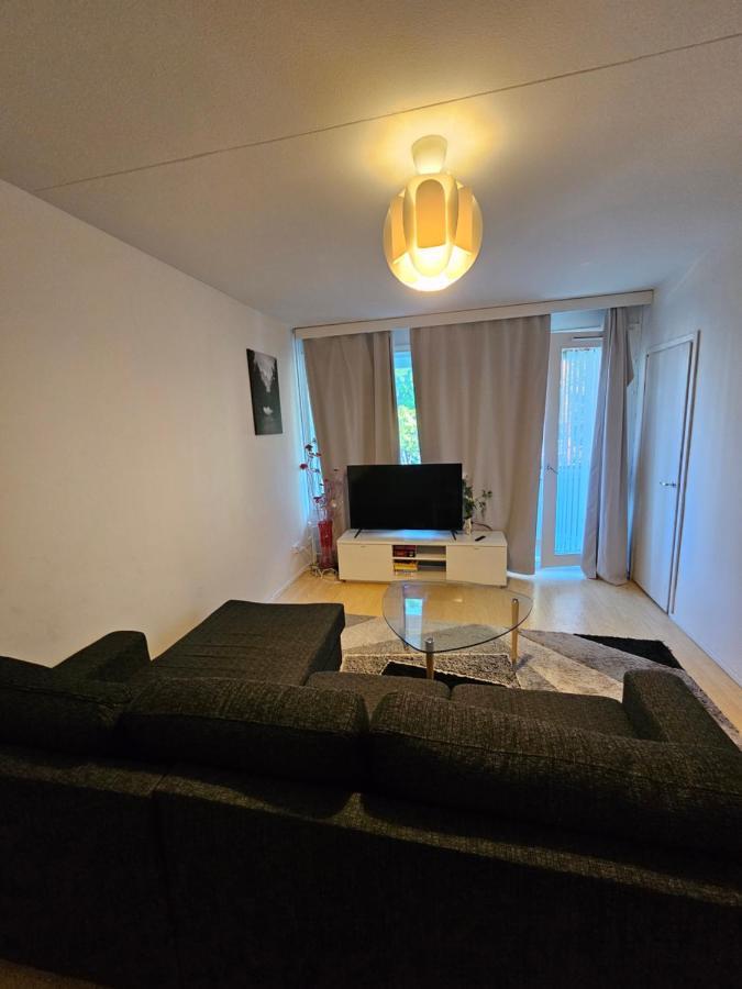 Comfortable 1 Bedroom Apartment In Ελσίνκι Εξωτερικό φωτογραφία